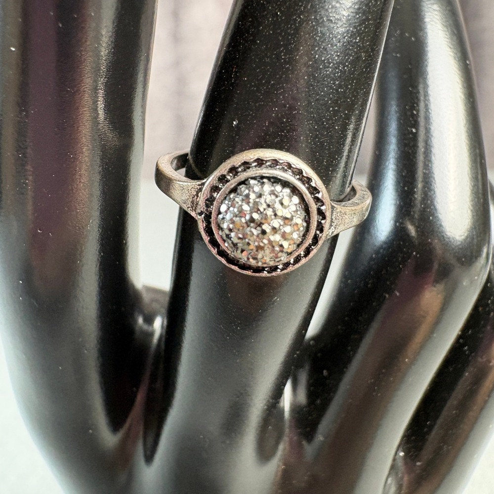 Vintage Hematite Tone Micro Crystal Dome Ring Antiqued Silver Finish Size 6.5